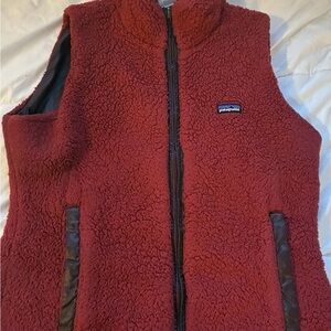 Patagonia Women’s Small Fleece Vest Wind Resistant Shell Burgundy Full Zip